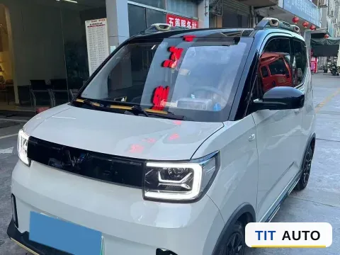 2022 WuLing HongGuang MINI EV