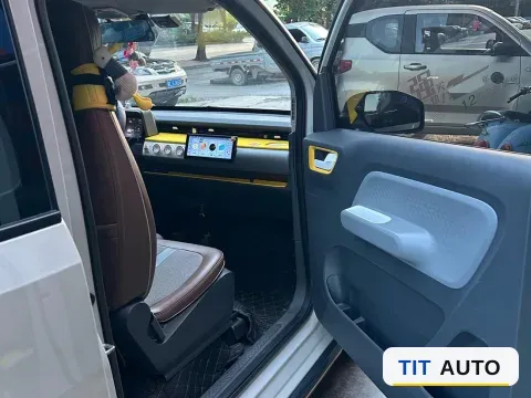 2022 WuLing HongGuang MINI EV 7