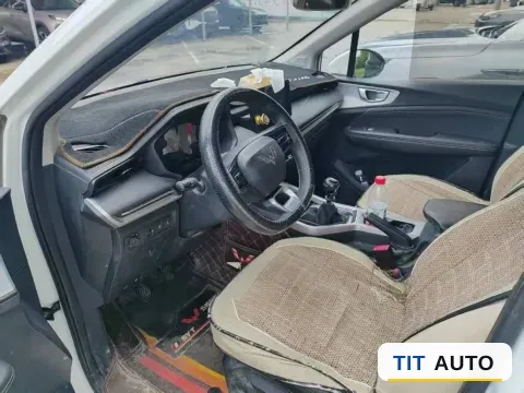 2022 WuLing JiaChen 4