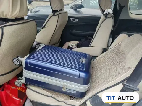 2022 WuLing JiaChen 5