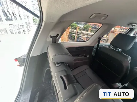 2022 WuLing JiaChen 6