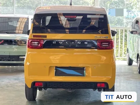 2022 WuLing HongGuang MINI EV 8
