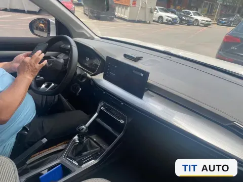 2021 WuLing XingChen 4