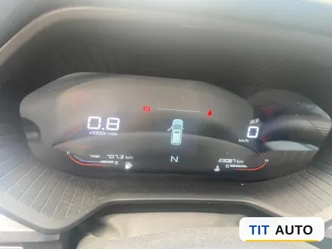2021 WuLing XingChen 6