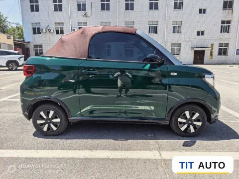 2022 WuLing HongGuang MINI EV 7