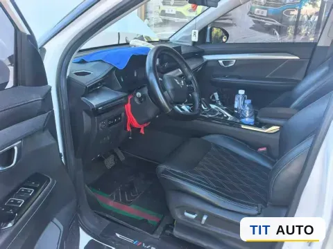 2022 WuLing XingChen 6