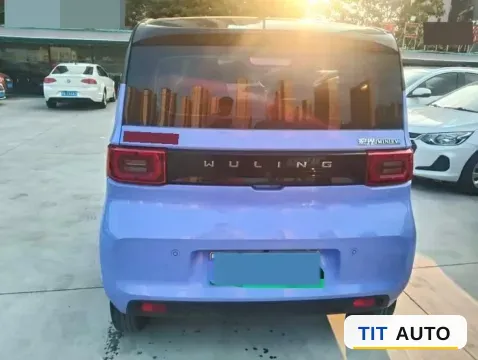 2022 WuLing HongGuang MINI EV 5