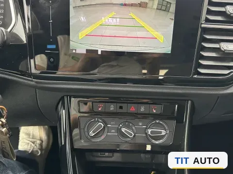 2022 Jetta VS5 7