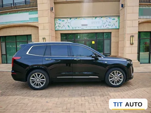 2022 Cadillac XT6 14
