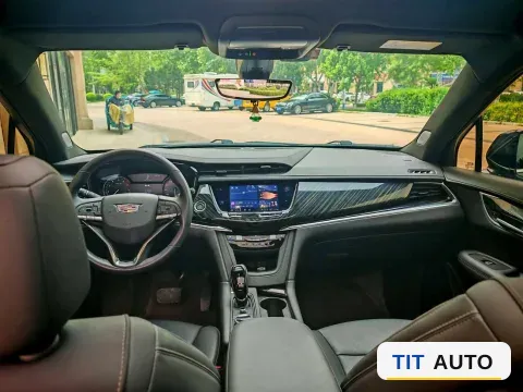 2022 Cadillac XT6 4