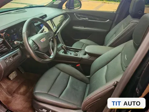 2022 Cadillac XT6 5