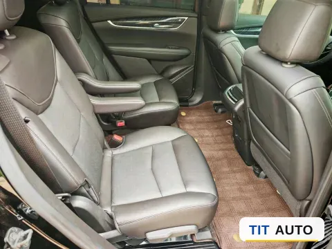 2022 Cadillac XT6 9