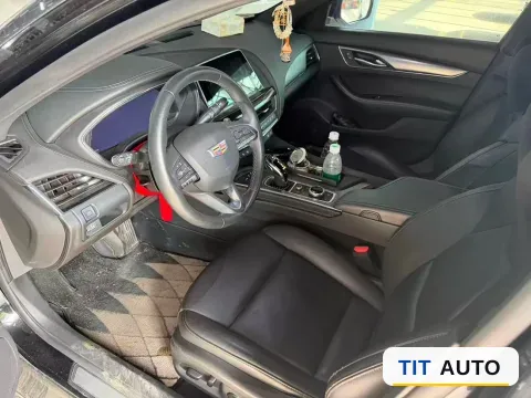 2023 Cadillac CT5 2