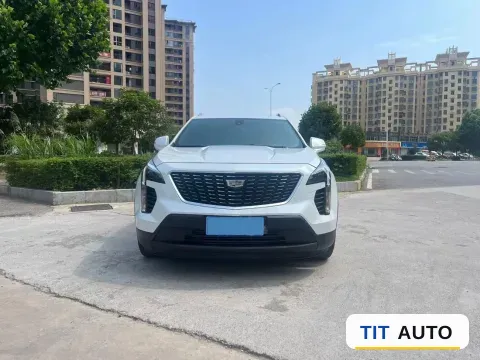 2022 Cadillac XT4 3