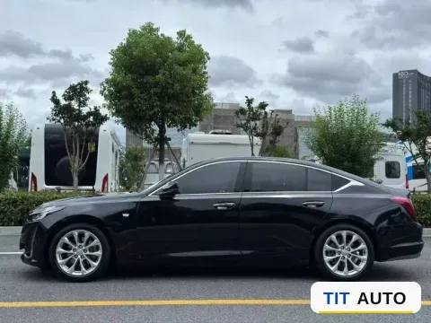 2022 Cadillac CT5 3
