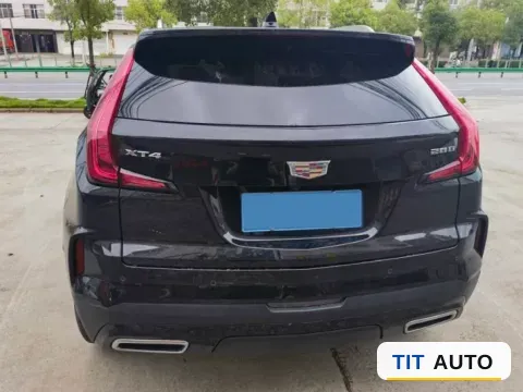 2024 Cadillac XT4 6