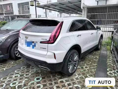 2023 Cadillac XT4 4