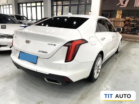 2023 Cadillac CT4 9