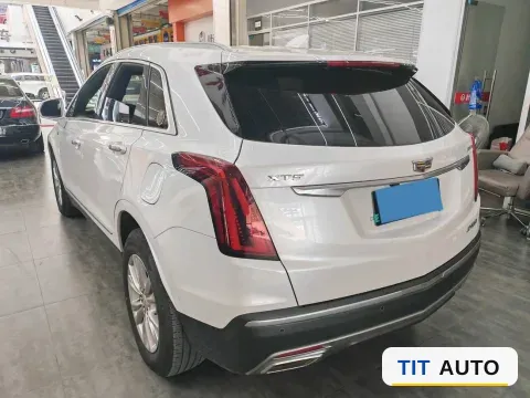 2021 Cadillac XT5 8