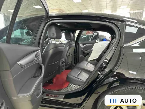2023 Cadillac CT5 5