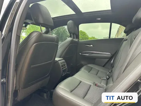 2023 Cadillac XT4 3