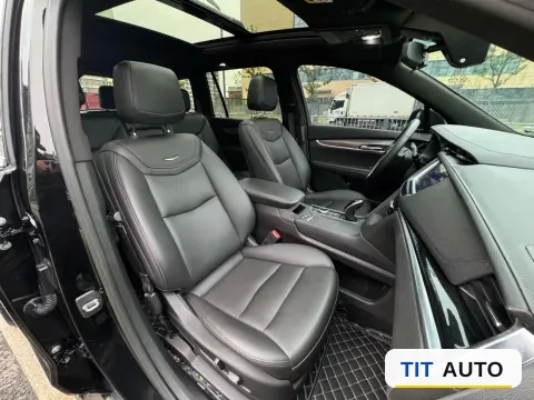 2021 Cadillac XT6 13