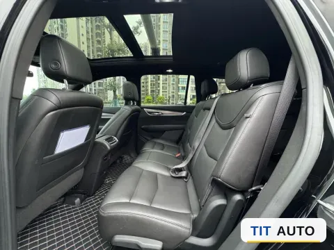2021 Cadillac XT6 14