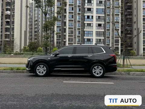 2021 Cadillac XT6 4