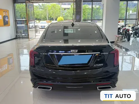 2022 Cadillac CT5 8