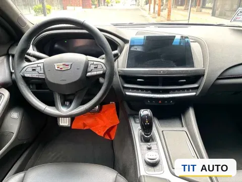 2023 Cadillac CT5 3