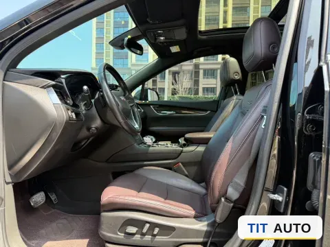 2022 Cadillac XT6 5