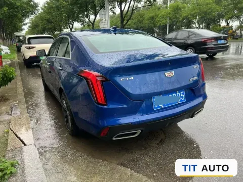 2022 Cadillac CT4 9