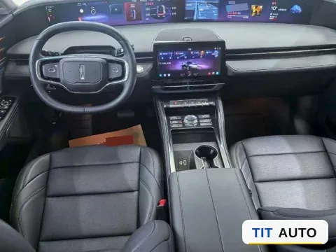 2025 Lincoln Nautilus 5