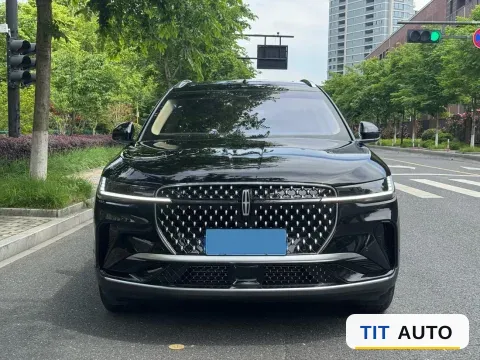 2023 Lincoln Nautilus 2