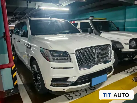 2020 Lincoln Navigator 3
