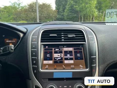 2019 Lincoln Nautilus 11