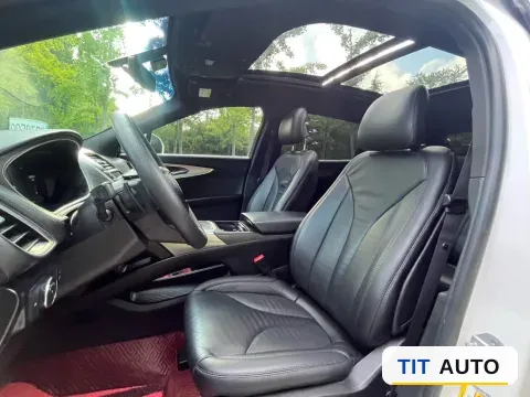 2019 Lincoln Nautilus 12