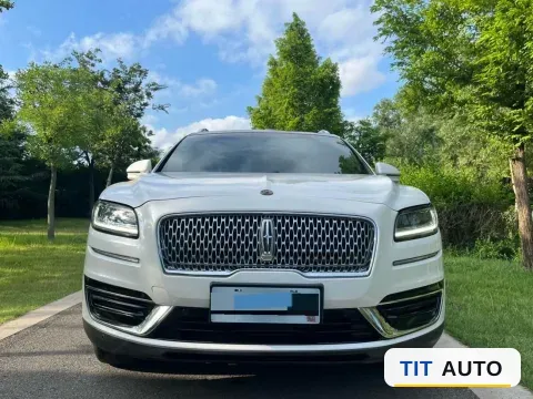 2019 Lincoln Nautilus 3