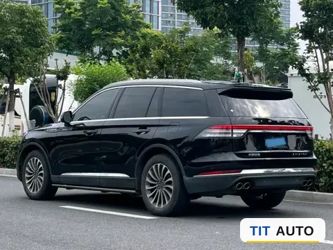 2021 Lincoln Aviator 7