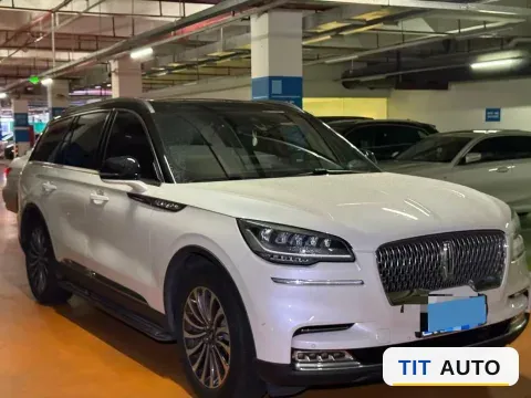 2020 Lincoln Aviator 3