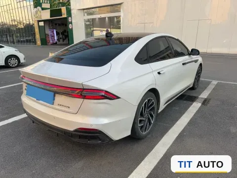 2022 Lincoln Z 4