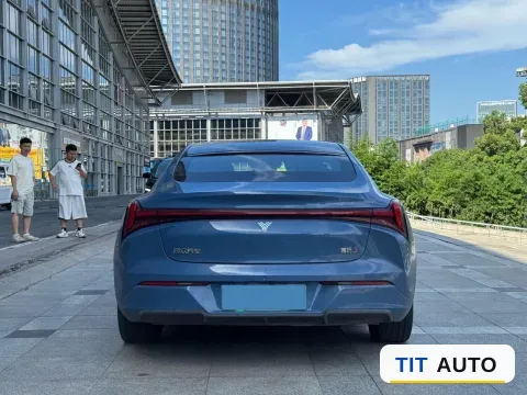 2024 Neta S 5