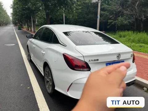 2021 MG 5 10