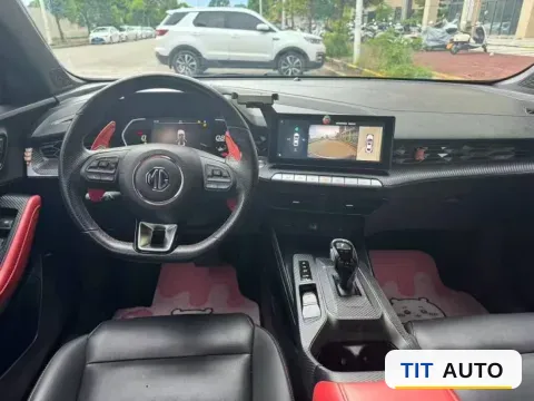 2021 MG 5 8