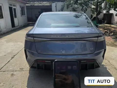 2022 MAXUS DaJia 5 6