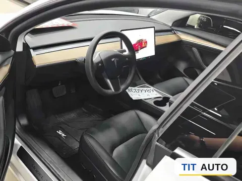 2022 Tesla Model 3 2