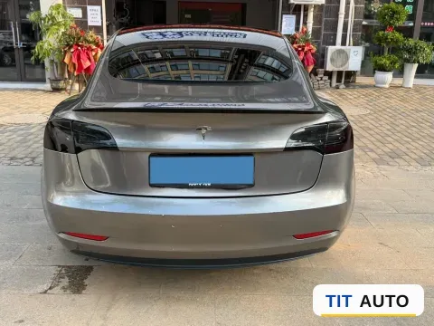 2020 Tesla Model 3 8