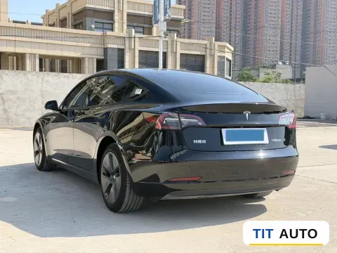 2022 Tesla Model 3 5