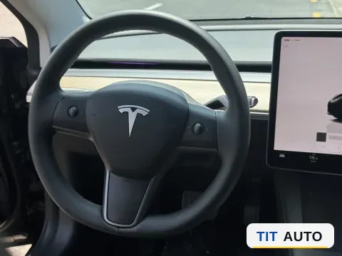 2022 Tesla Model 3 11
