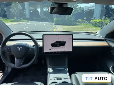 2022 Tesla Model 3 10